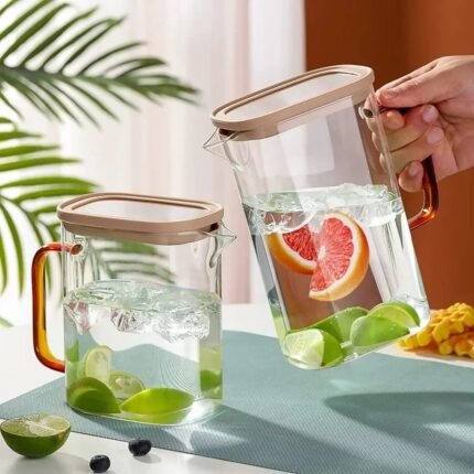 Silicone Lid Glass Water Jug